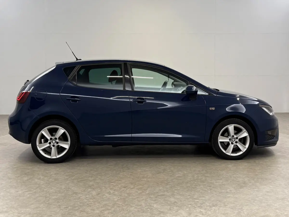 1.0 EcoTSI FR | Camera | Carplay | Airco | Cruise | Parkeersens.
