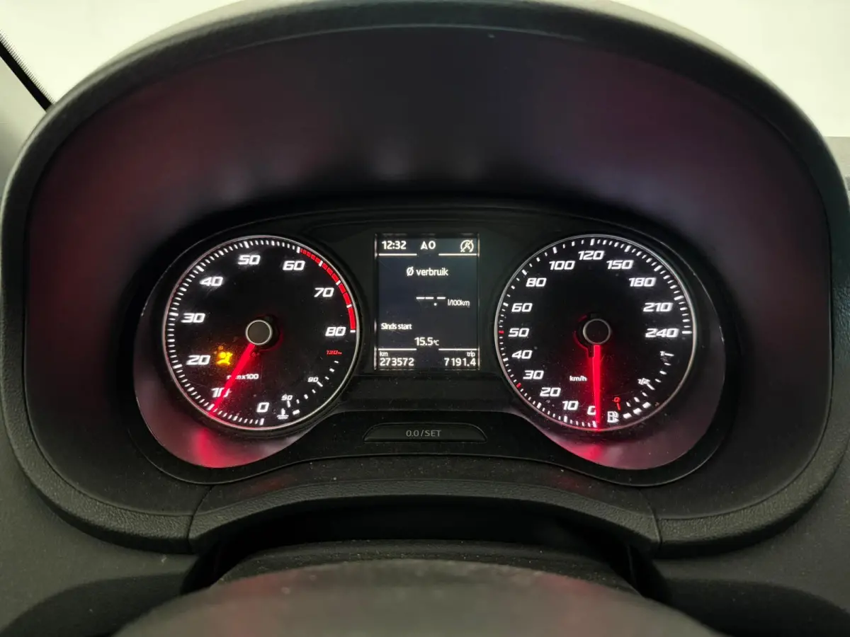 1.0 EcoTSI FR | Camera | Carplay | Airco | Cruise | Parkeersens.