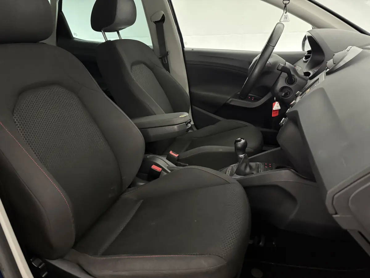 1.0 EcoTSI FR | Camera | Carplay | Airco | Cruise | Parkeersens.