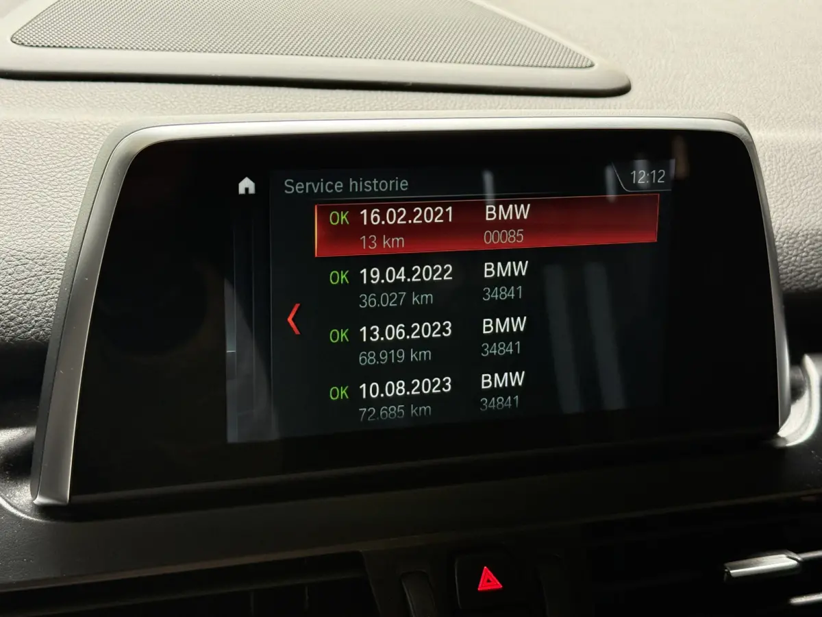 225xe iPerformance Executive | M-Sport | Panoramadak | Stoelverw.
