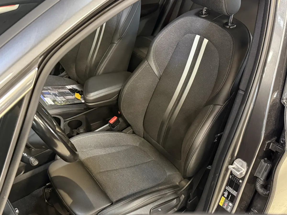 225xe iPerformance Executive | M-Sport | Panoramadak | Stoelverw.