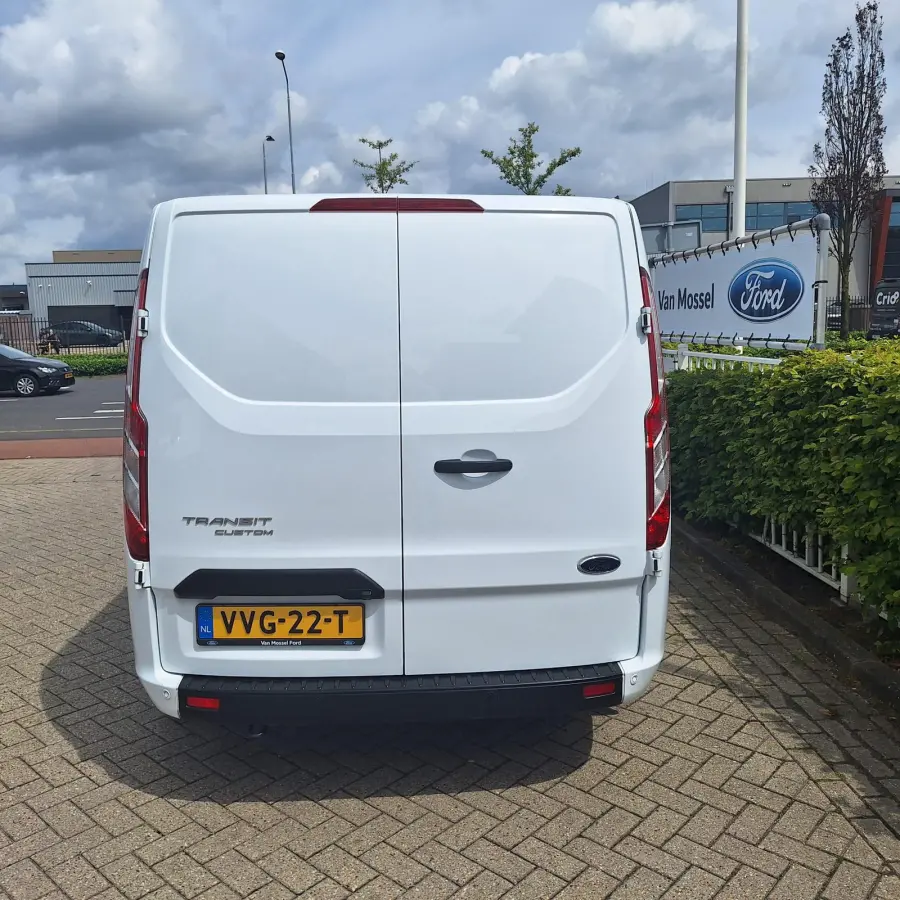 300 2.0 TDCI L2H1 Trend | Cruise Control | Voorruitverwarming | Achteruitrijcamera | Sensoren Voor+Achter |