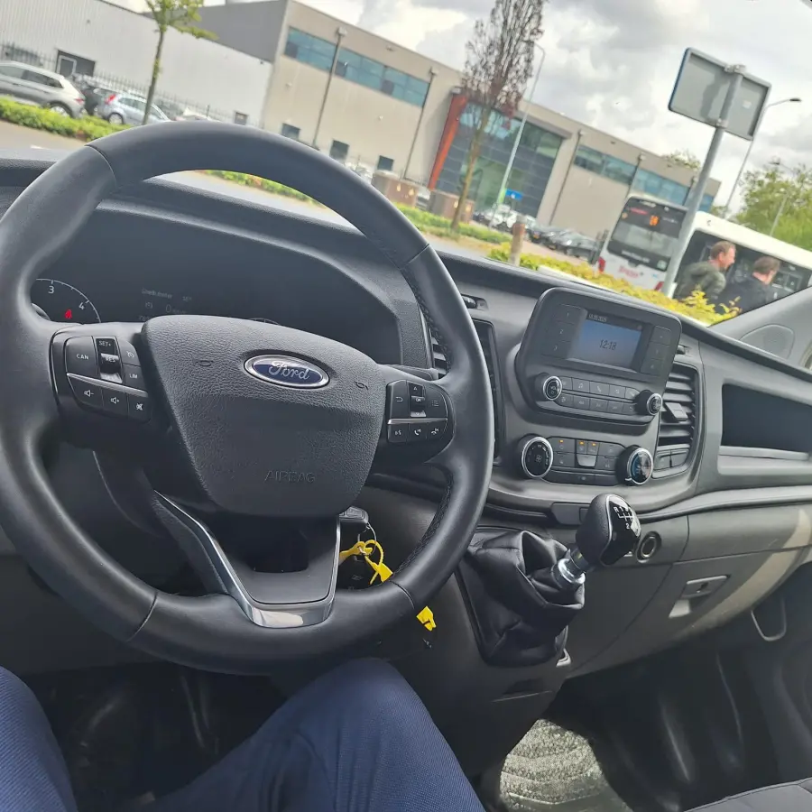 300 2.0 TDCI L2H1 Trend | Cruise Control | Voorruitverwarming | Achteruitrijcamera | Sensoren Voor+Achter |