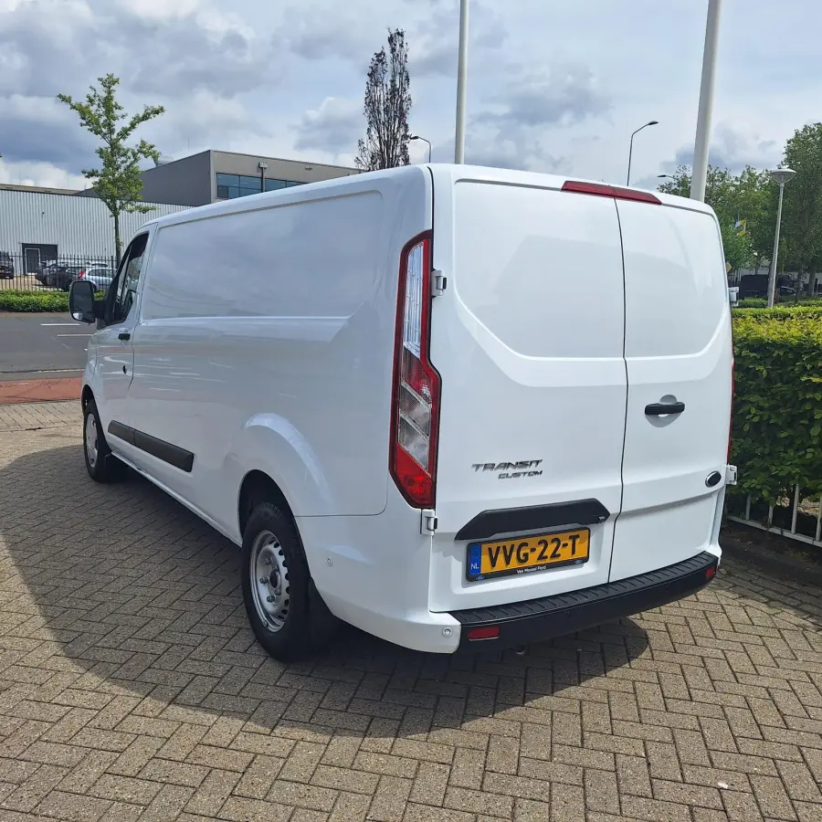 300 2.0 TDCI L2H1 Trend | Cruise Control | Voorruitverwarming | Achteruitrijcamera | Sensoren Voor+Achter |