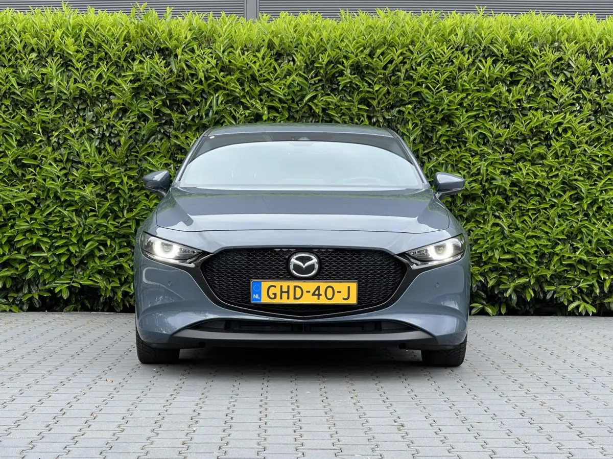 2.0 e-SkyActiv-X M Hybrid 180 Luxury, BOSE SOUND, NAVIGATIE, KEYLESS, CRUISE CONTROL, CLIMATE CONTROL, STOEL/STUURVERWARMING, LED, DAB, PDC, LICHTMETAAL 18"