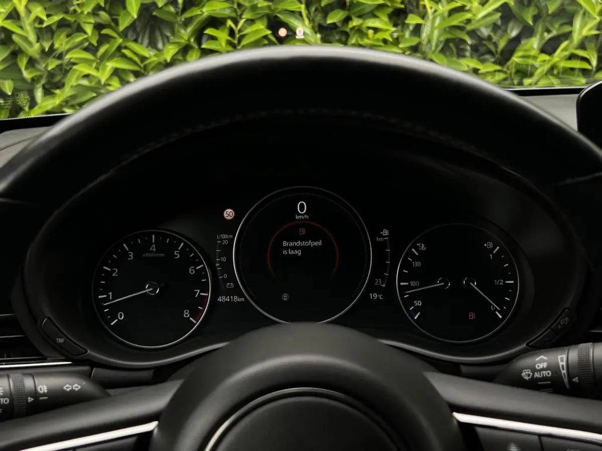 2.0 e-SkyActiv-X M Hybrid 180 Luxury, BOSE SOUND, NAVIGATIE, KEYLESS, CRUISE CONTROL, CLIMATE CONTROL, STOEL/STUURVERWARMING, LED, DAB, PDC, LICHTMETAAL 18"