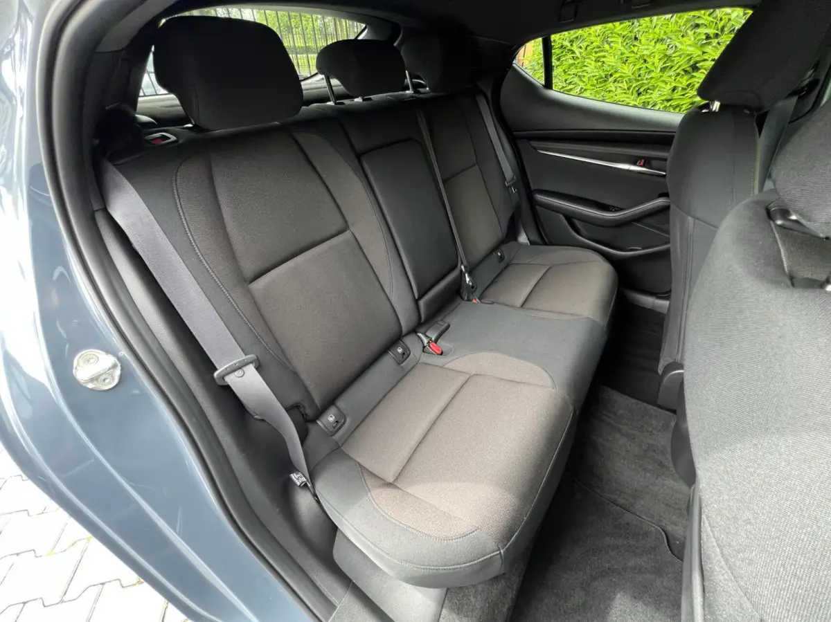 2.0 e-SkyActiv-X M Hybrid 180 Luxury, BOSE SOUND, NAVIGATIE, KEYLESS, CRUISE CONTROL, CLIMATE CONTROL, STOEL/STUURVERWARMING, LED, DAB, PDC, LICHTMETAAL 18"