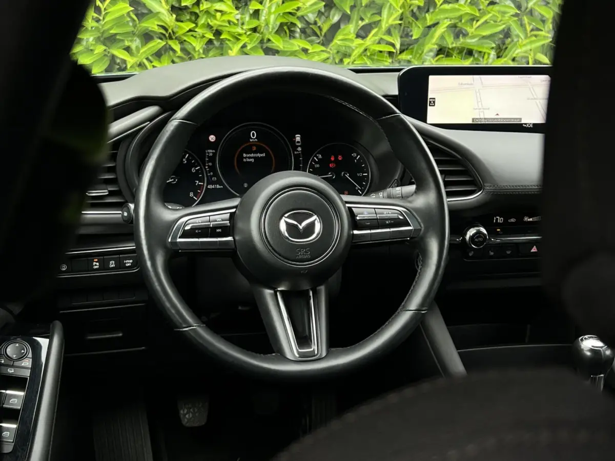 2.0 e-SkyActiv-X M Hybrid 180 Luxury, BOSE SOUND, NAVIGATIE, KEYLESS, CRUISE CONTROL, CLIMATE CONTROL, STOEL/STUURVERWARMING, LED, DAB, PDC, LICHTMETAAL 18"