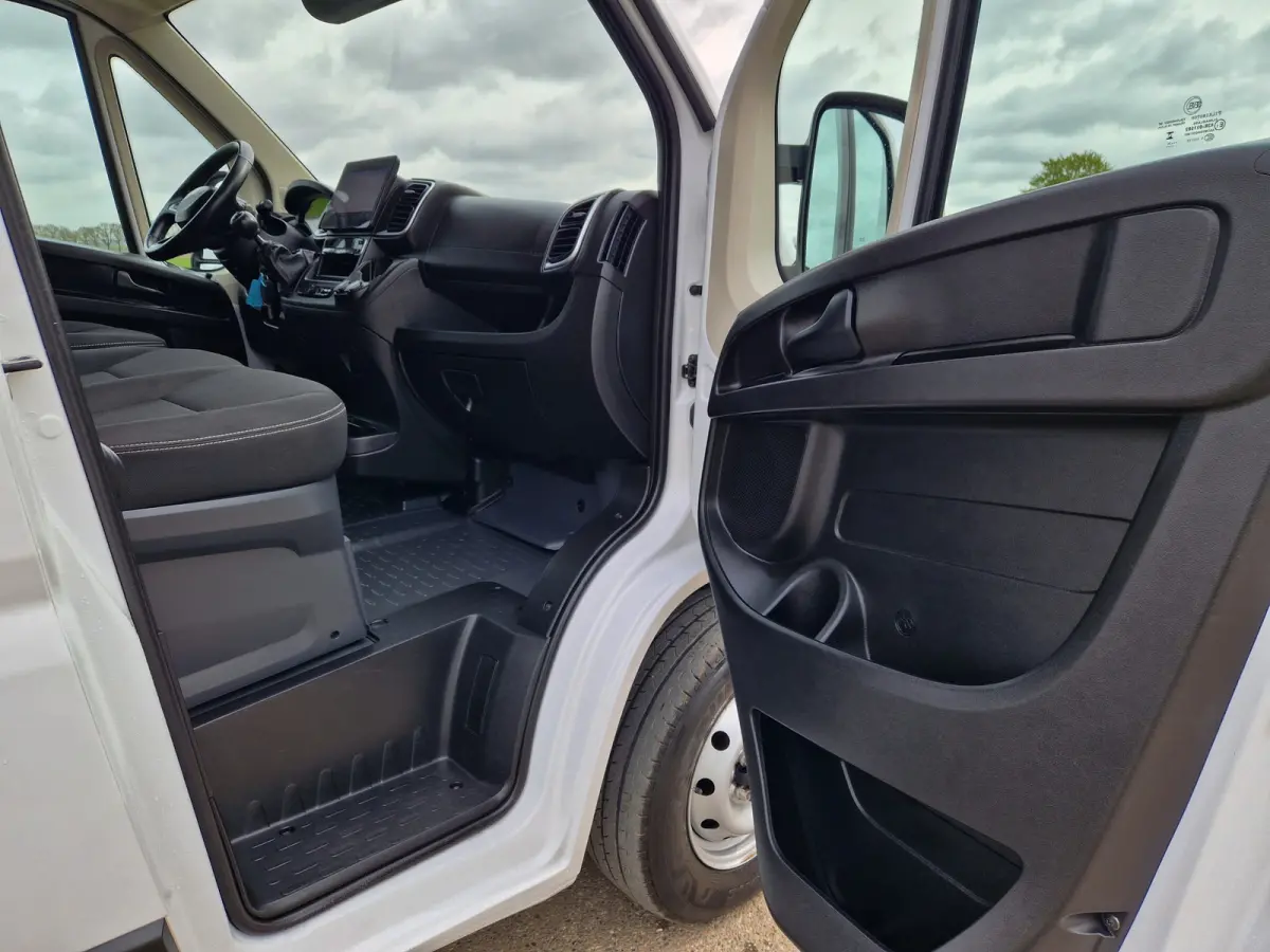 2.2 MultiJet 140 S&S L2H2 3.5t - 140 Pk - Euro 6 - Groot Scherm - Navi - ParkeerCamera - Airco - Cruise Control