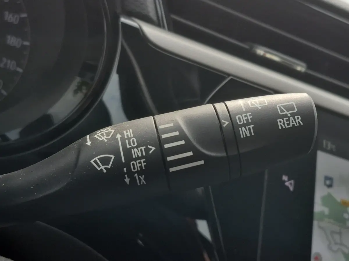 1.2 Edition Stuurverwarming | Full map navigatie | Parkeersensoren | Carplay/android auto | Airco |