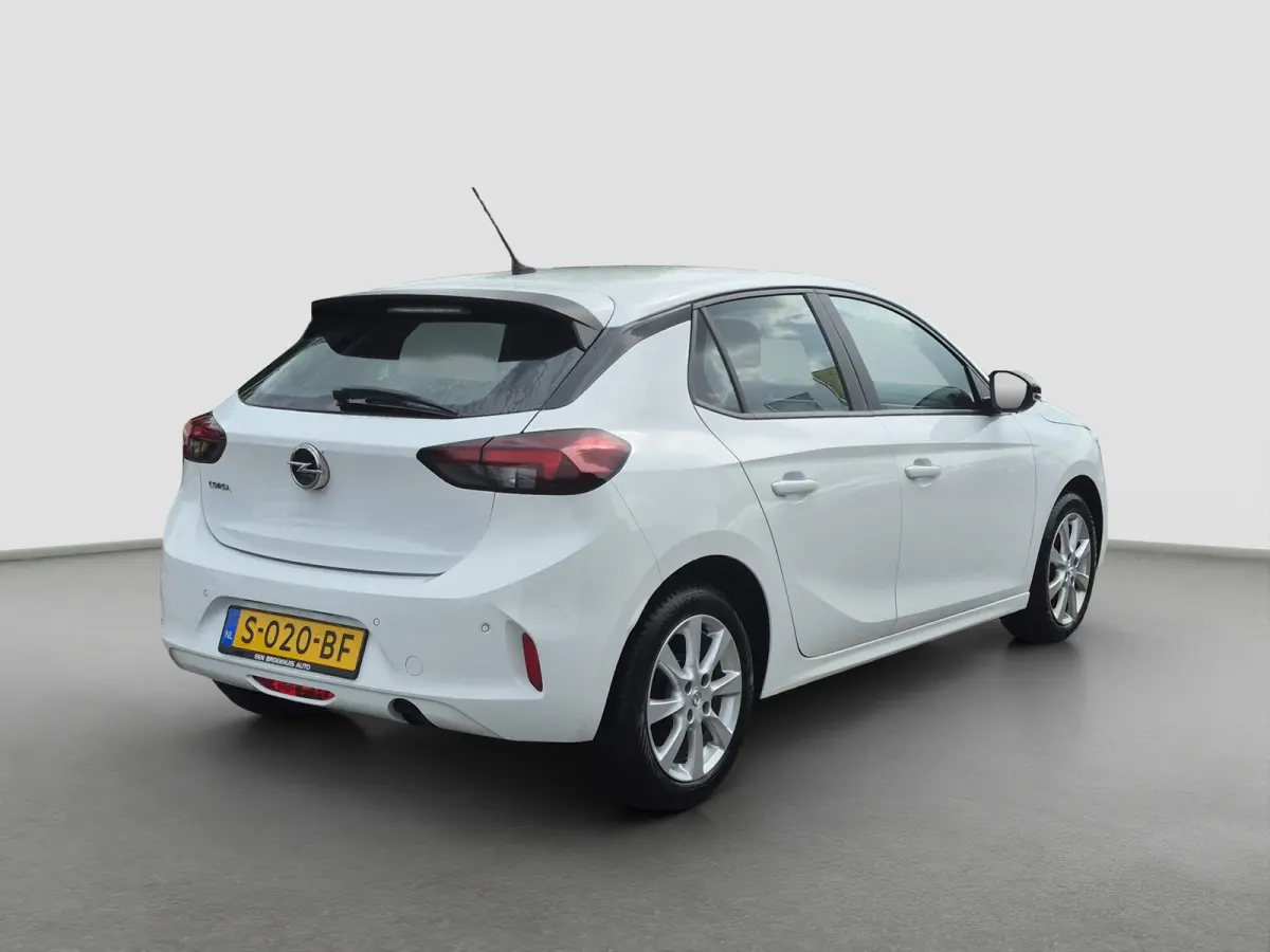 1.2 Edition Stuurverwarming | Full map navigatie | Parkeersensoren | Carplay/android auto | Airco |