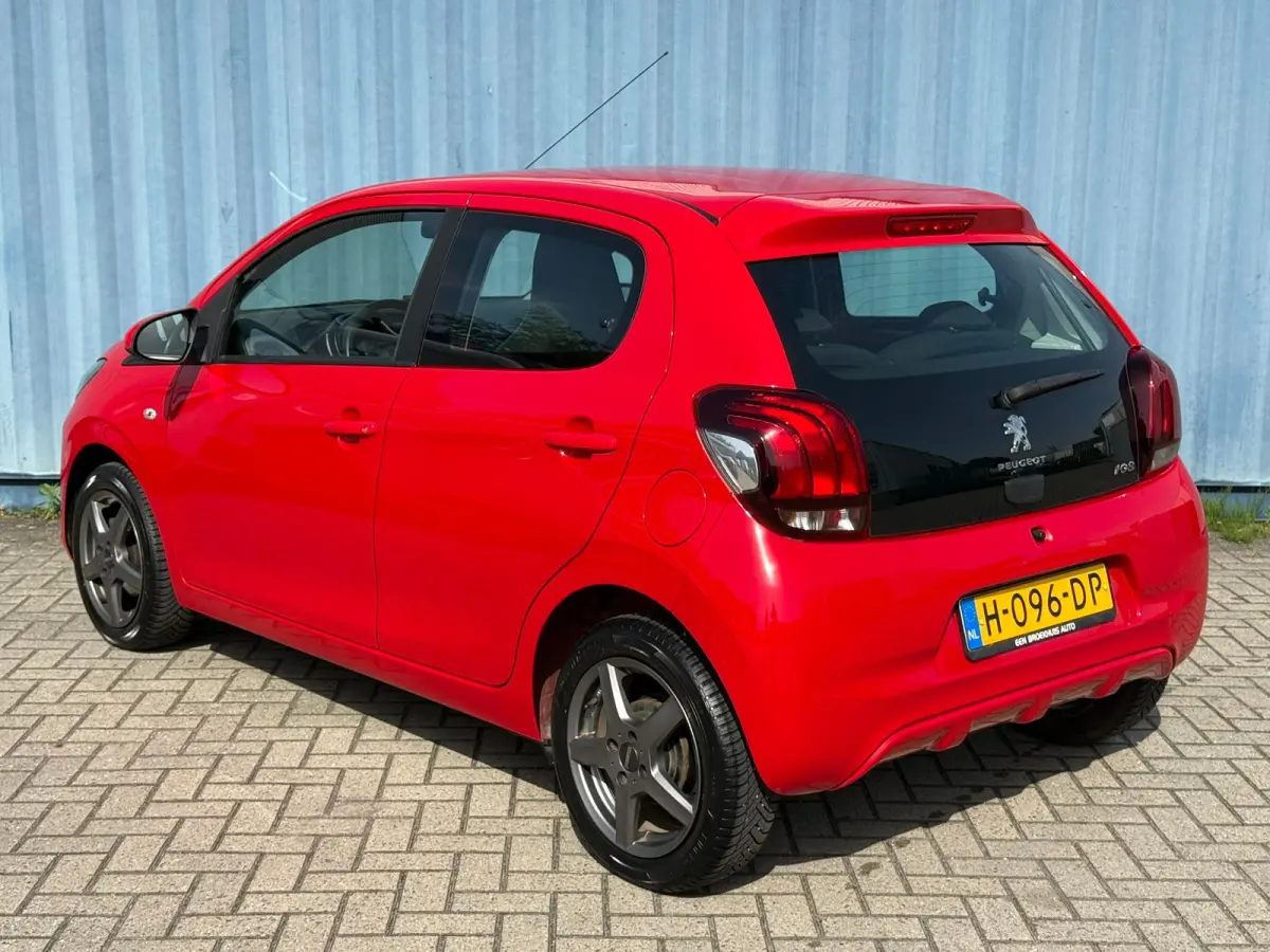 1.0 e-VTi Active Airco | Lichtmetalen velgen 16" | Bluetooth | Dealer onderhouden | Elektrische ramen voor | LED dagrijverlichting