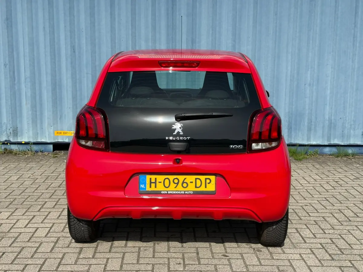 1.0 e-VTi Active Airco | Lichtmetalen velgen 16" | Bluetooth | Dealer onderhouden | Elektrische ramen voor | LED dagrijverlichting