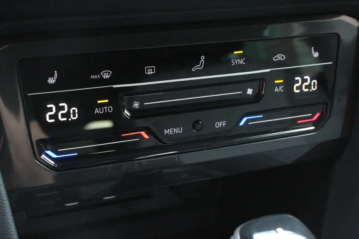 1.5 TSI 150pk Automaat Life Navigatie Apple Carplay/Android Auto Climate Control Digitale Cockpit Adaptive cruise Control Wegklapbare Trekhaak Stoelverwarming