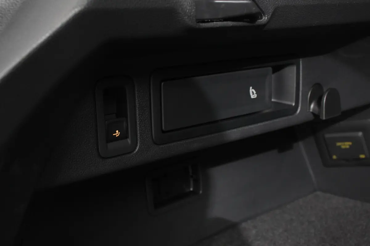 1.5 TSI 150pk Automaat Life Navigatie Apple Carplay/Android Auto Climate Control Digitale Cockpit Adaptive cruise Control Wegklapbare Trekhaak Stoelverwarming