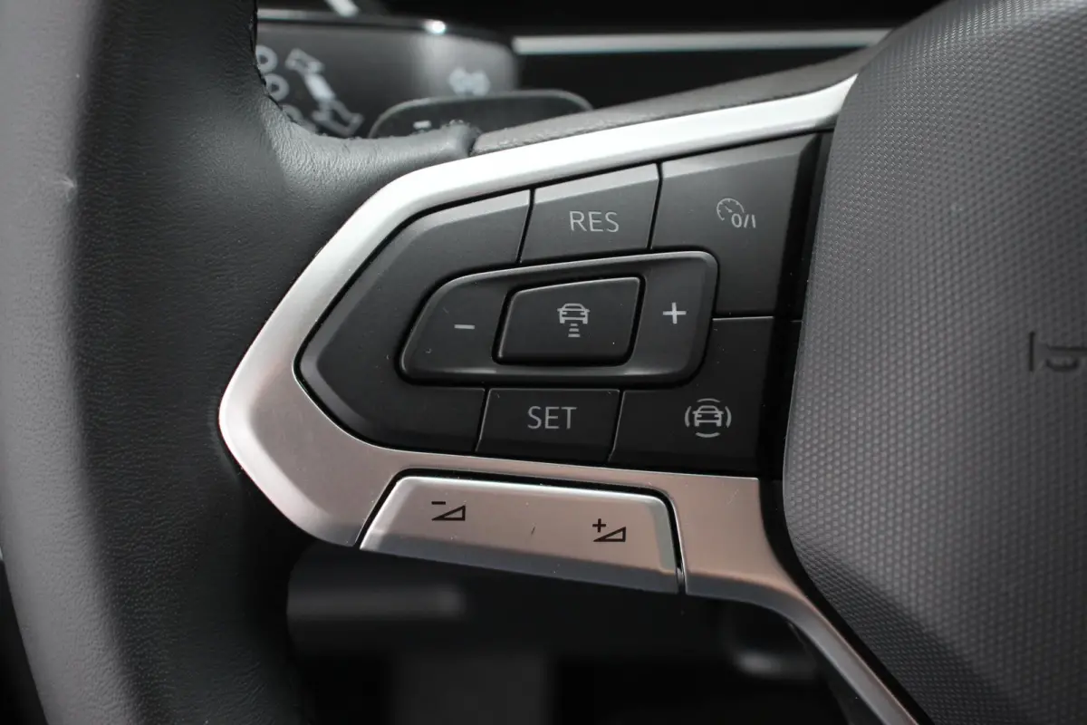 1.5 TSI 150pk Automaat Life Navigatie Apple Carplay/Android Auto Climate Control Digitale Cockpit Adaptive cruise Control Wegklapbare Trekhaak Stoelverwarming