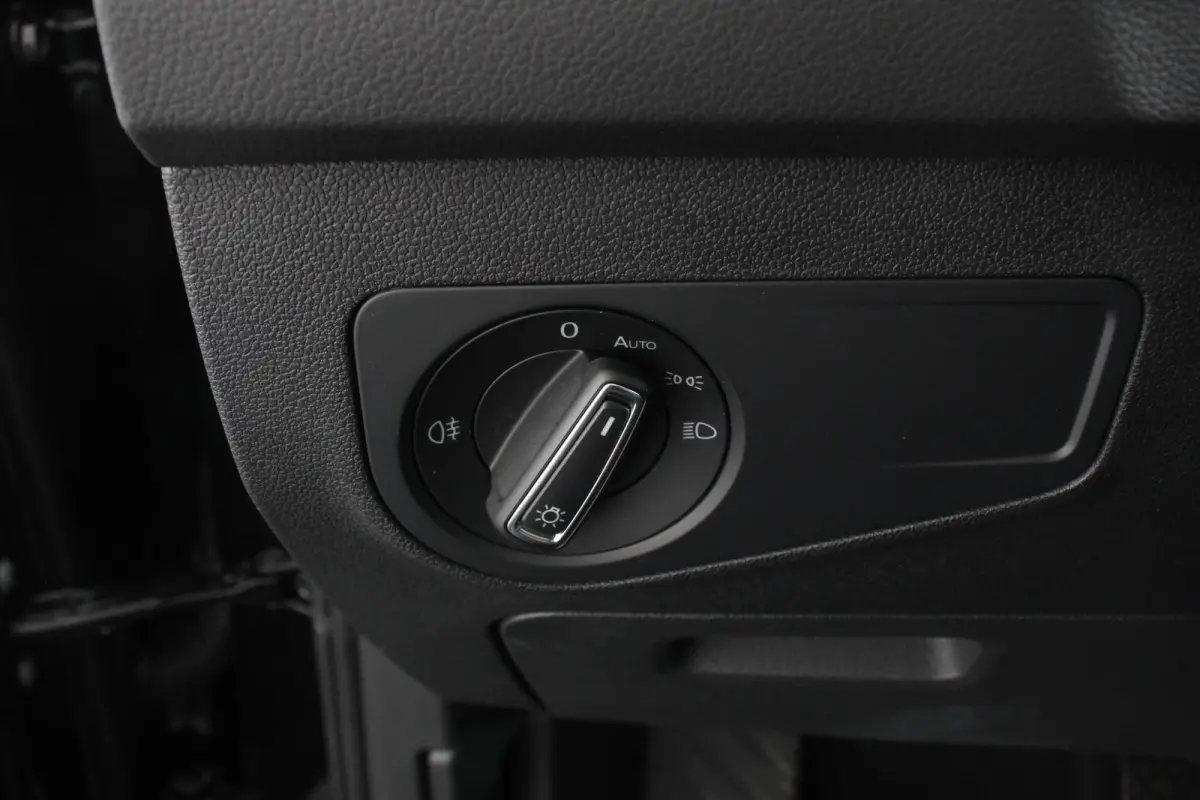 1.5 TSI 150pk Automaat Life Navigatie Apple Carplay/Android Auto Climate Control Digitale Cockpit Adaptive cruise Control Wegklapbare Trekhaak Stoelverwarming