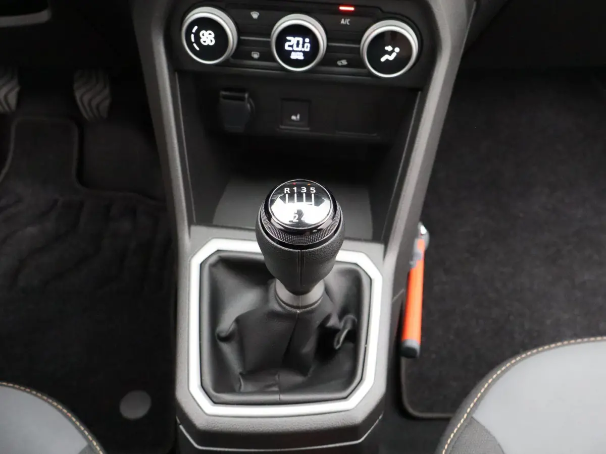 ECO-G 100 Extreme | Parkeercamera | Climate Control | Keyless Entry |
