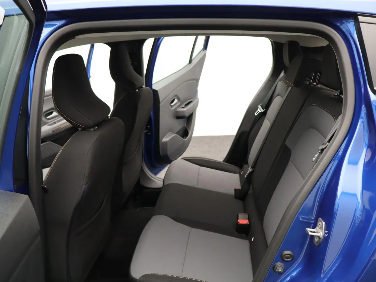 ECO-G 100 Extreme | Parkeercamera | Climate Control | Keyless Entry |
