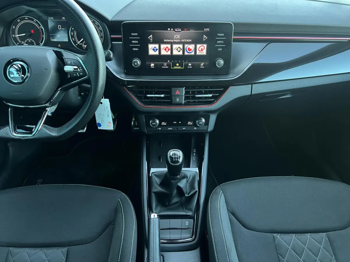 1.0 TSI Sport Business NAV.VIA.CARPLAY/ANDROID | CRUISE | LED | PDC | ECC | LMV 1'EIG