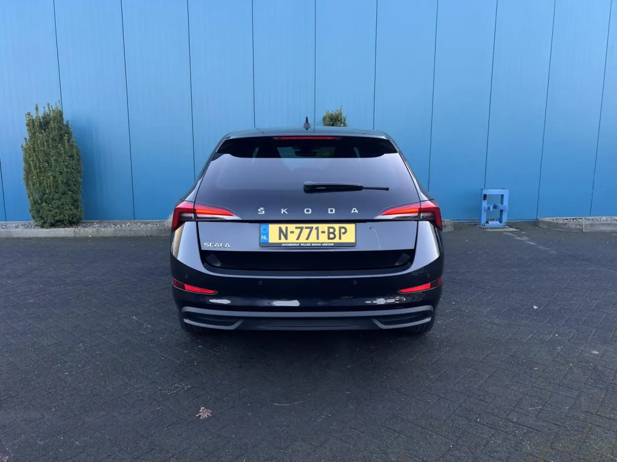 1.0 TSI Sport Business NAV.VIA.CARPLAY/ANDROID | CRUISE | LED | PDC | ECC | LMV 1'EIG