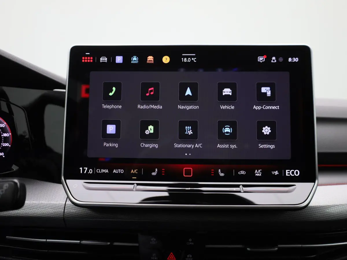 1.5 eHybrid Style Edition 204 PK| Origineel Nederlands | 1e Eigenaar | Navigatie | Stoelverwarming | Stuurwielverwarming | LED Matrix | Achteruitrijcamera | Parkeersensoren