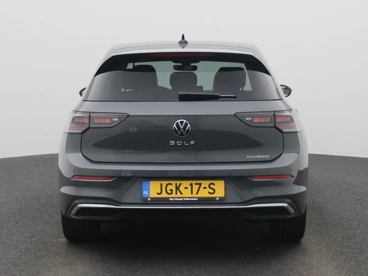 1.5 eHybrid Style Edition 204 PK| Origineel Nederlands | 1e Eigenaar | Navigatie | Stoelverwarming | Stuurwielverwarming | LED Matrix | Achteruitrijcamera | Parkeersensoren
