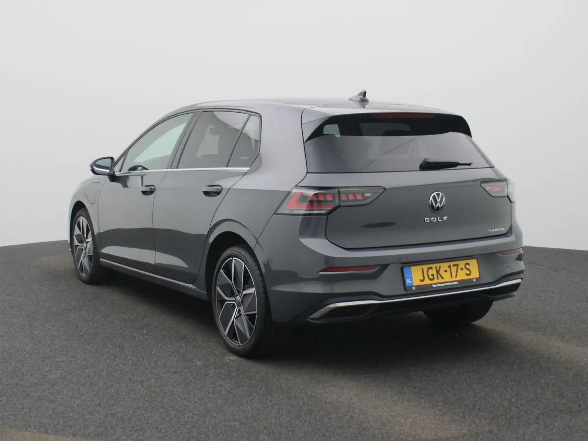1.5 eHybrid Style Edition 204 PK| Origineel Nederlands | 1e Eigenaar | Navigatie | Stoelverwarming | Stuurwielverwarming | LED Matrix | Achteruitrijcamera | Parkeersensoren