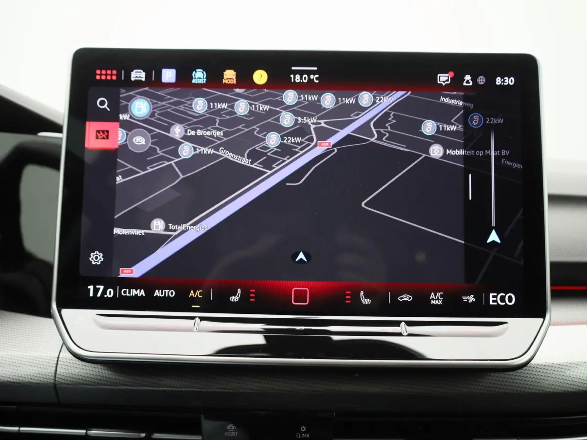 1.5 eHybrid Style Edition 204 PK| Origineel Nederlands | 1e Eigenaar | Navigatie | Stoelverwarming | Stuurwielverwarming | LED Matrix | Achteruitrijcamera | Parkeersensoren