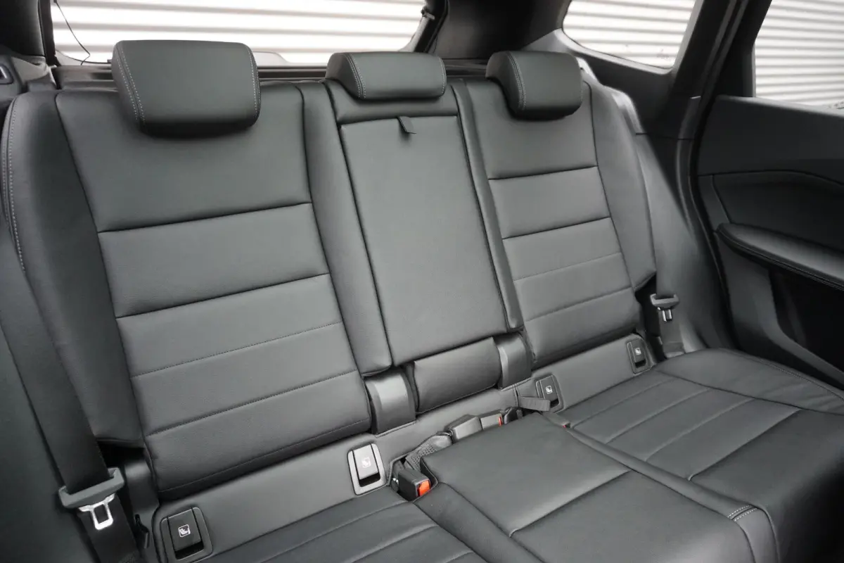 eDrive20 67 | M Sportpakket | Comfort Pack | 20 inch Multispaak | Trekhaak met elektrisch wegklapbare kogel | Glazen panoramadak | Harman-Kardon sound system