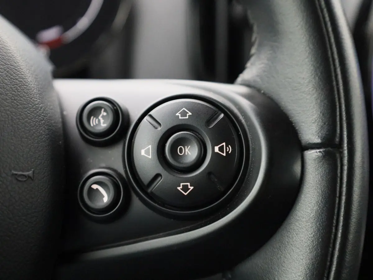 1.5 Cooper ALL4 | Automaat | Navigatie | Stoelverwarming | Climate Control | Cruise Control |