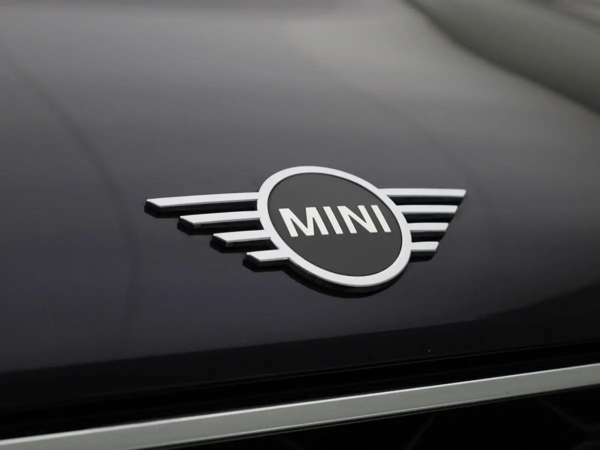 1.5 Cooper ALL4 | Automaat | Navigatie | Stoelverwarming | Climate Control | Cruise Control |