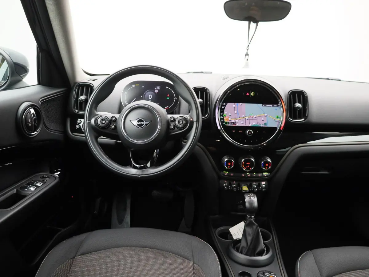 1.5 Cooper ALL4 | Automaat | Navigatie | Stoelverwarming | Climate Control | Cruise Control |