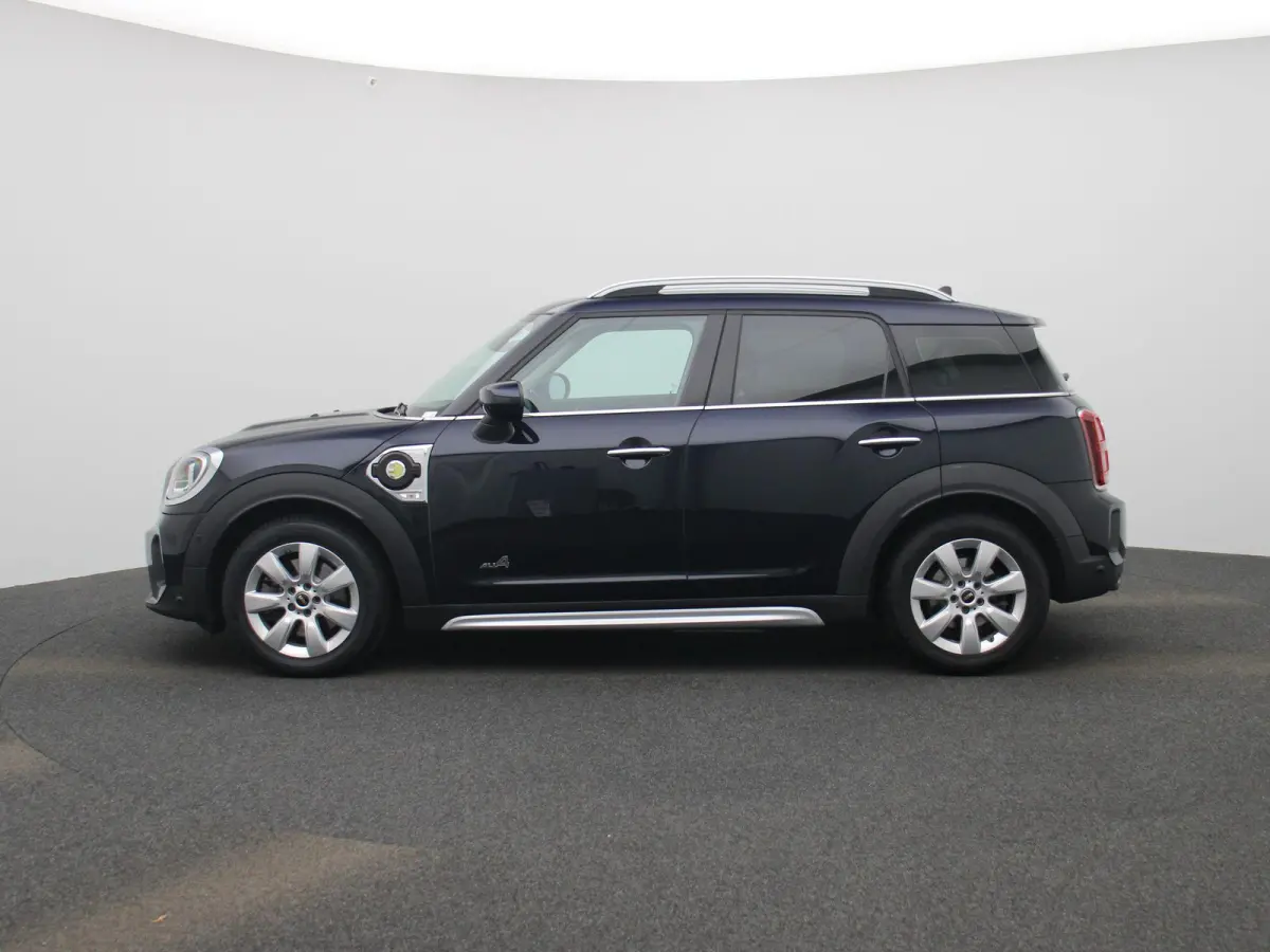 1.5 Cooper ALL4 | Automaat | Navigatie | Stoelverwarming | Climate Control | Cruise Control |