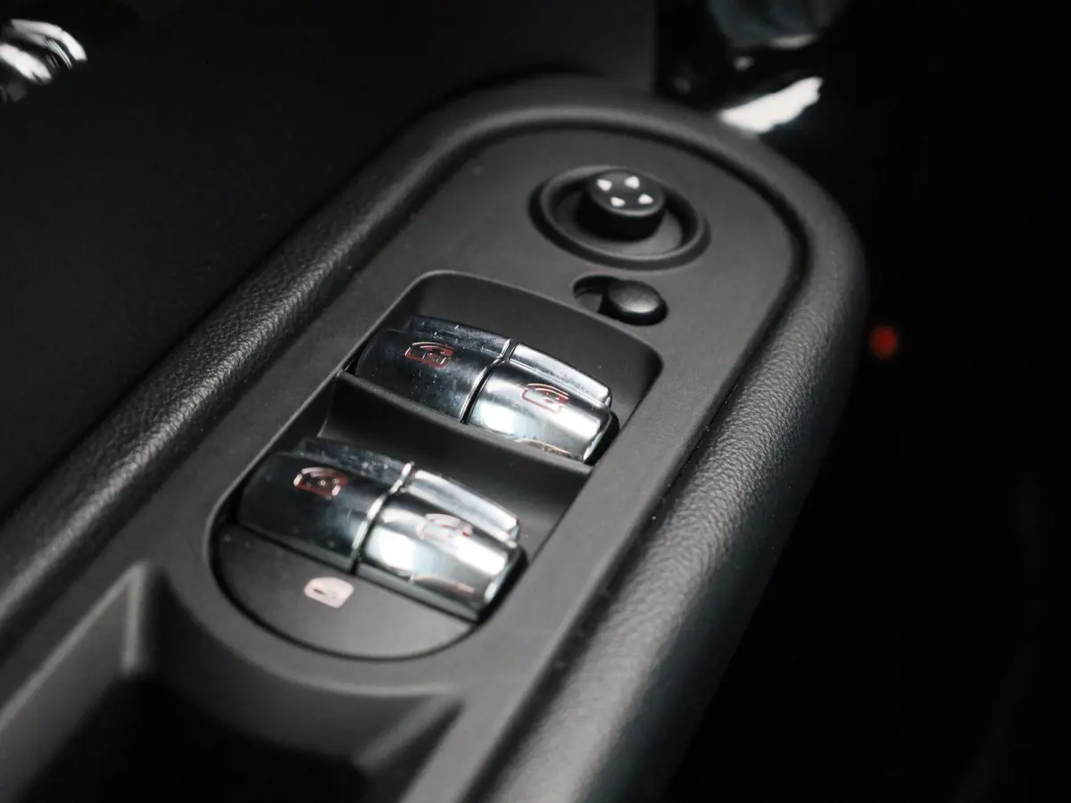 1.5 Cooper ALL4 | Automaat | Navigatie | Stoelverwarming | Climate Control | Cruise Control |