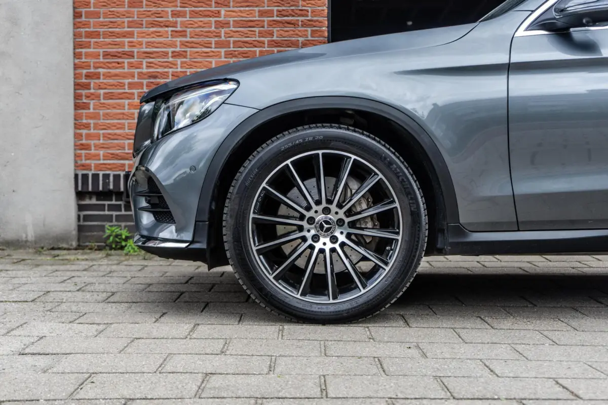 250 4MATIC AMG Pano / 360 / Trekhaak