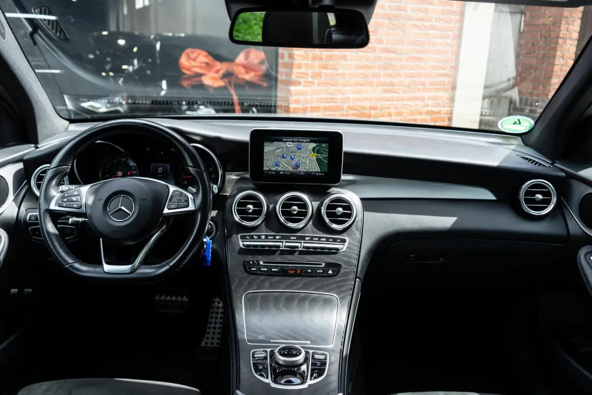250 4MATIC AMG Pano / 360 / Trekhaak