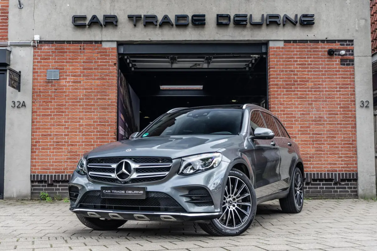 250 4MATIC AMG Pano / 360 / Trekhaak