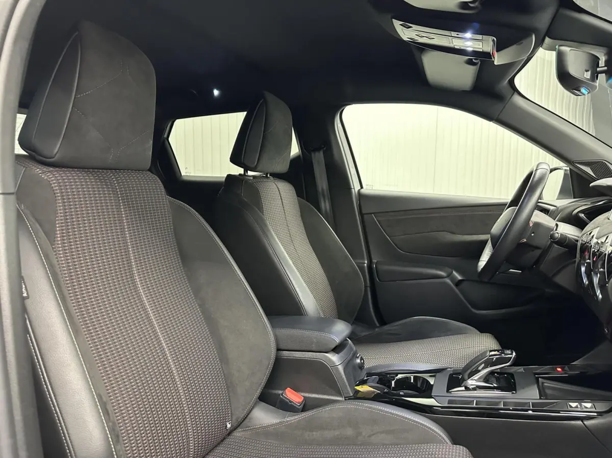 Performance Line 50 kWh 97 % SOH Fase CARPLAY NAVI.