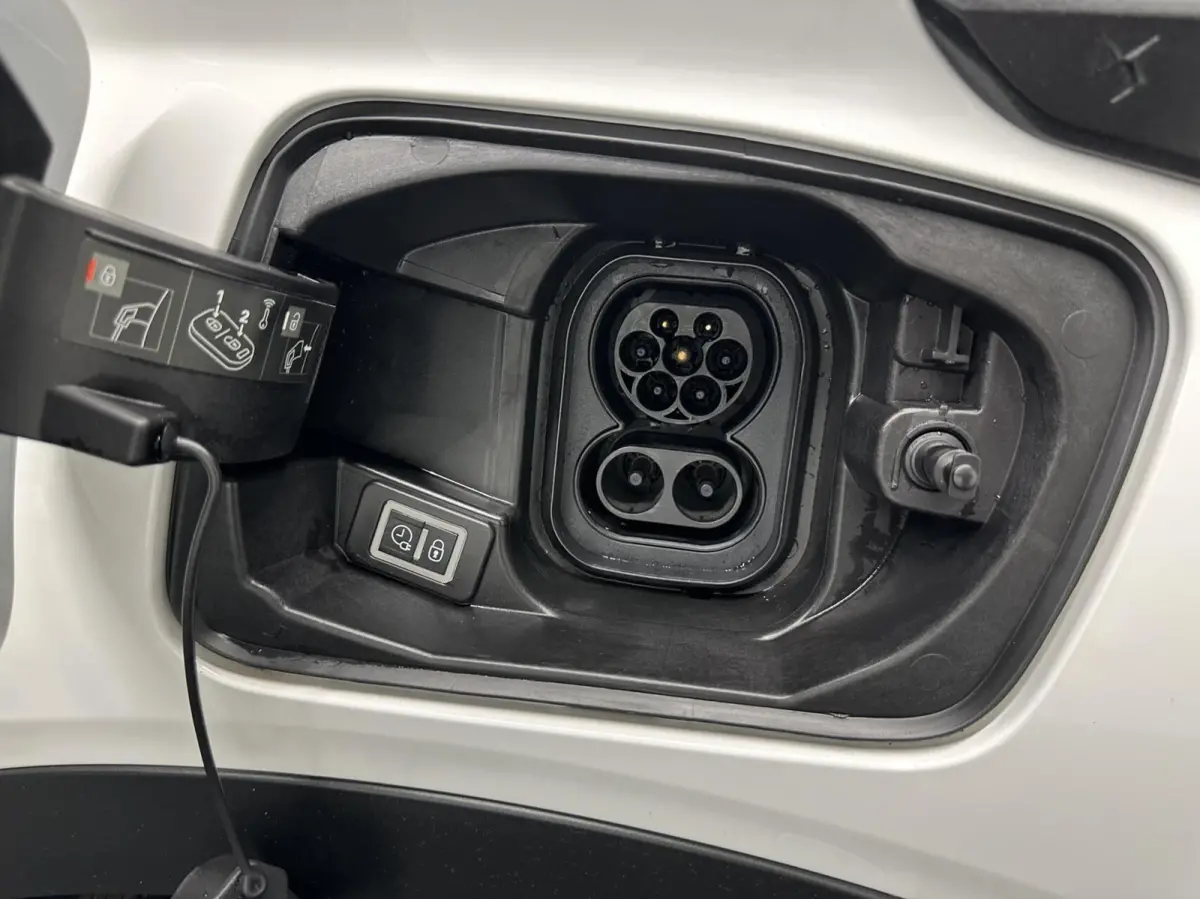 Performance Line 50 kWh 97 % SOH Fase CARPLAY NAVI.