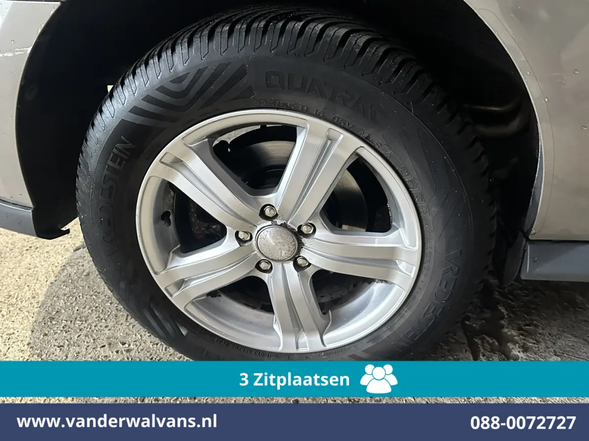 1.5 TDCI L1H1 Euro6 Airco | 3-Zits | 2x Zijdeur | Trekhaak | LM Velgen | Verwarmde Voorruit Parkeersensoren, Bijrijdersbank