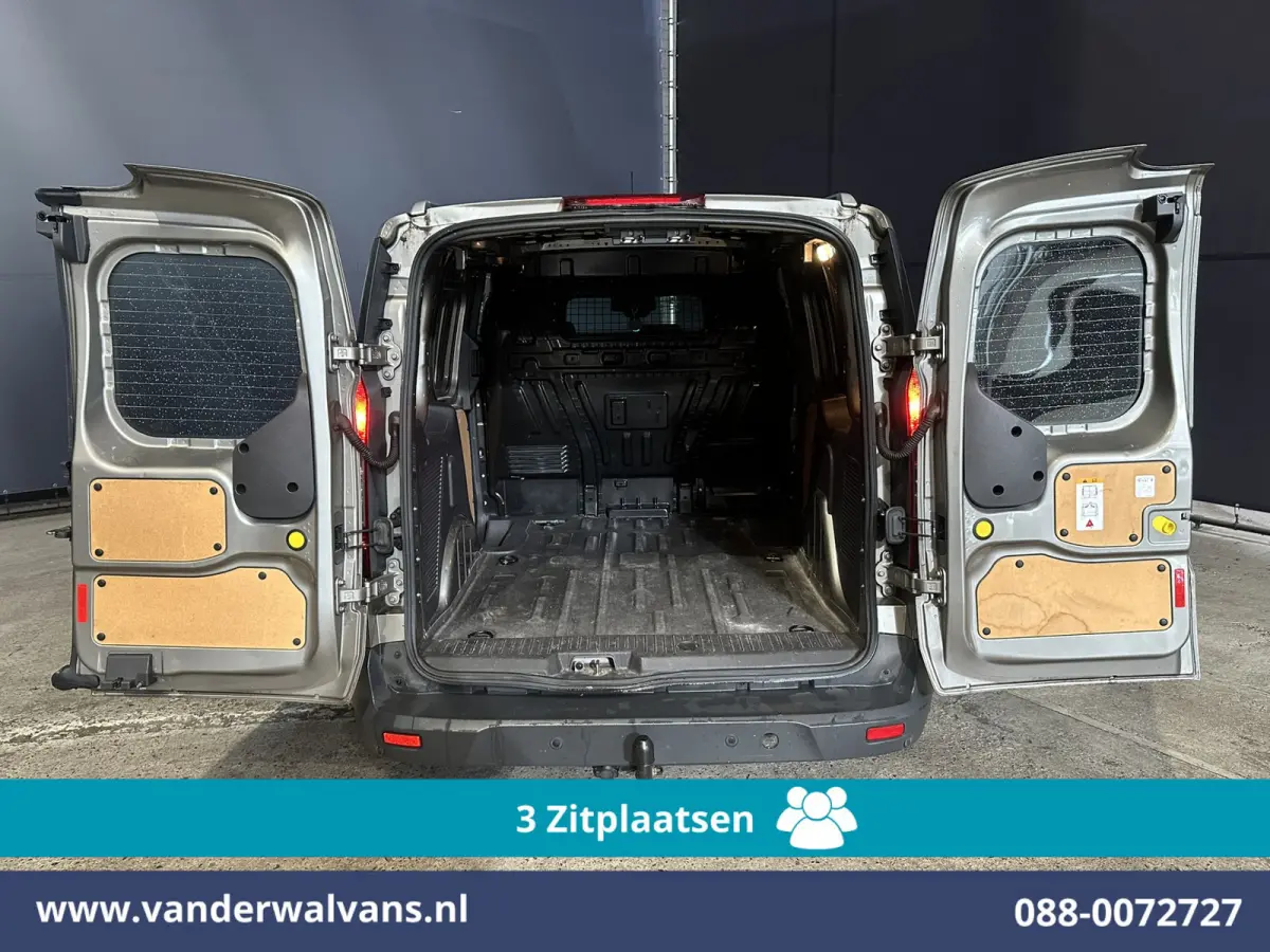 1.5 TDCI L1H1 Euro6 Airco | 3-Zits | 2x Zijdeur | Trekhaak | LM Velgen | Verwarmde Voorruit Parkeersensoren, Bijrijdersbank