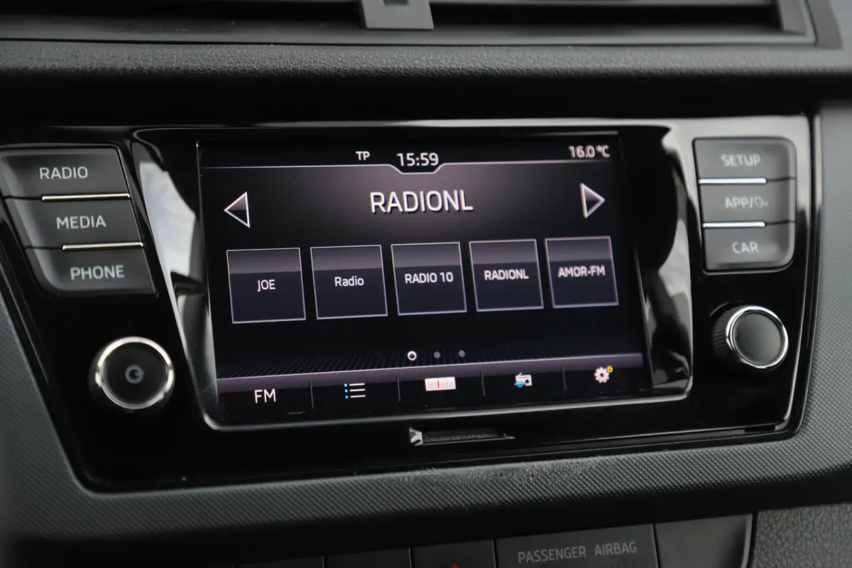1.0 TSI Active 95PK Carplay Android Navigatie Airco Cruise Control