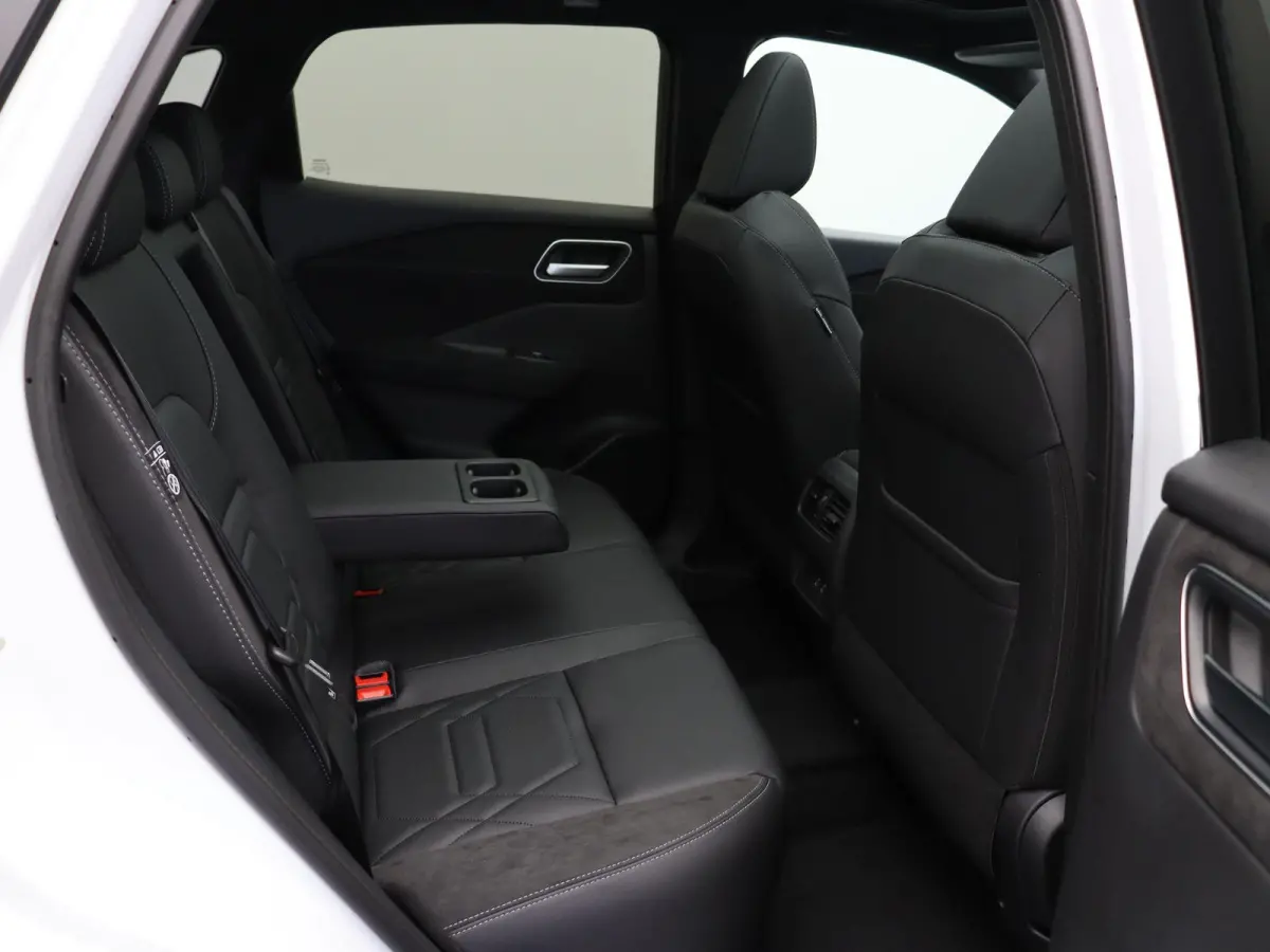 158pk MHEV Xtronic N-Design | Panoramadak | Stoel, stuur en voorruitverwarming | Elektrische Best. Stoel met geheugen | Headup-display | Elektrische achterklep |