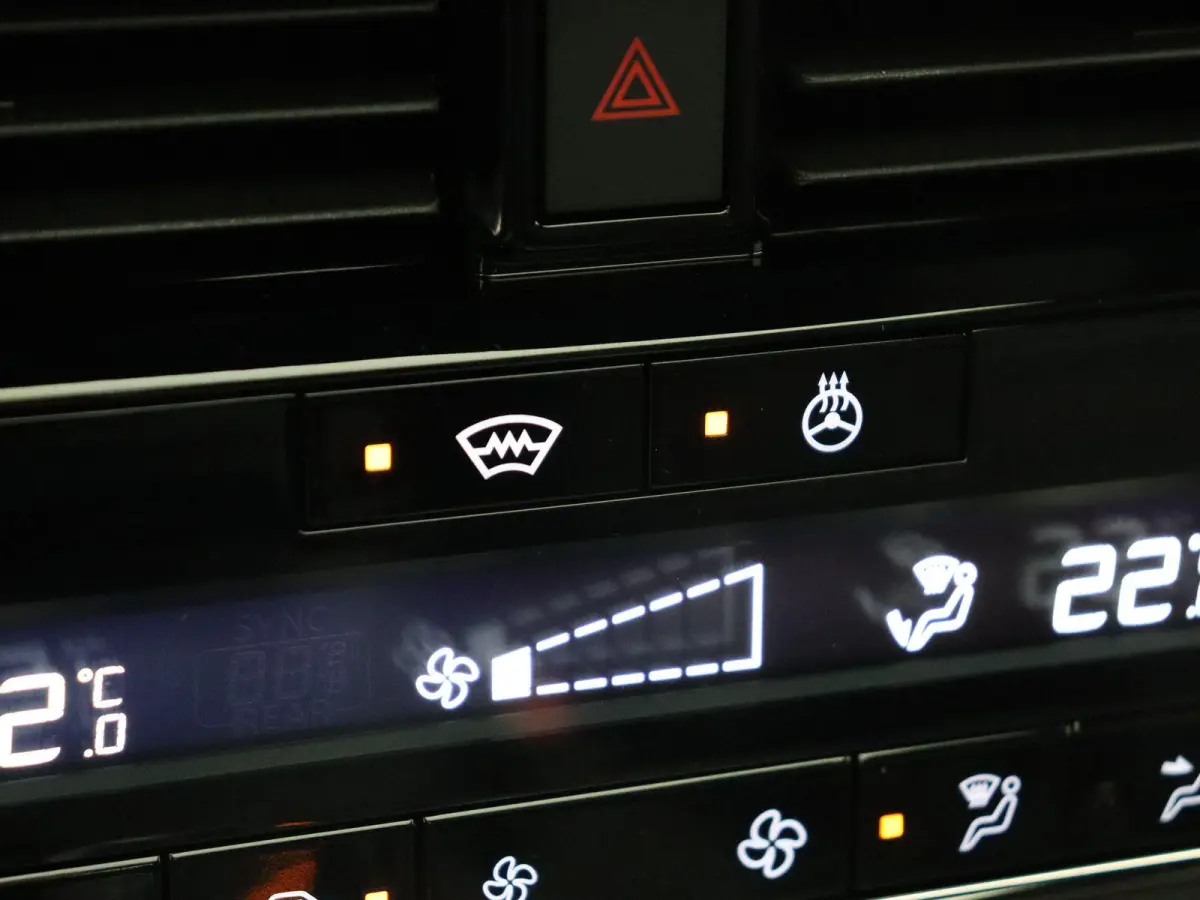 158pk MHEV Xtronic N-Design | Panoramadak | Stoel, stuur en voorruitverwarming | Elektrische Best. Stoel met geheugen | Headup-display | Elektrische achterklep |