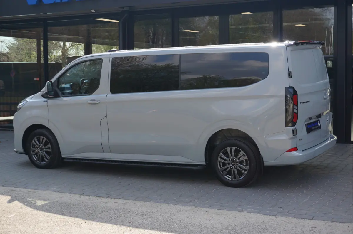 320L 2.5 PHEV 233PK Dubbel Cabine JWR Edition PRIJS INCL. BPM !! 13" Navi, Adap. Cruise, Camera, 18" LM, Trekhaak!! NR. HYBDCG