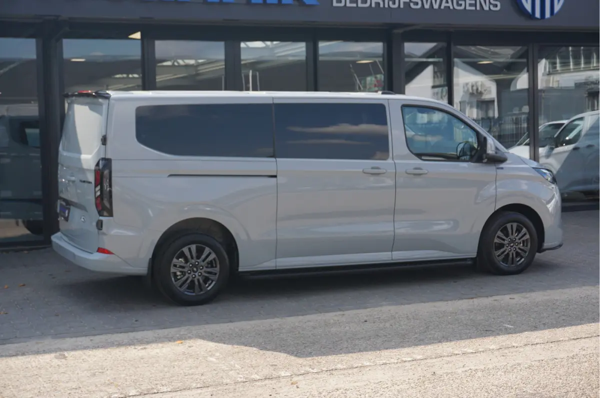 320L 2.5 PHEV 233PK Dubbel Cabine JWR Edition PRIJS INCL. BPM !! 13" Navi, Adap. Cruise, Camera, 18" LM, Trekhaak!! NR. HYBDCG