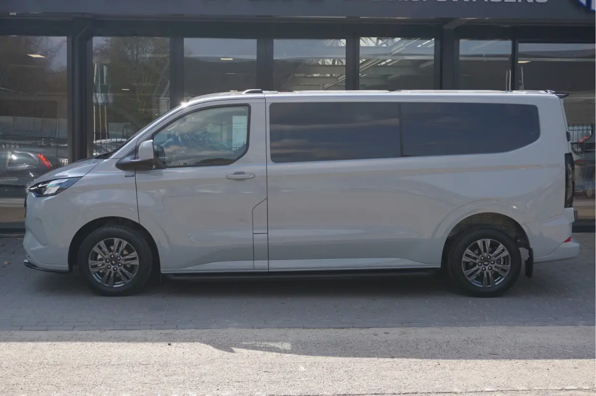 320L 2.5 PHEV 233PK Dubbel Cabine JWR Edition PRIJS INCL. BPM !! 13" Navi, Adap. Cruise, Camera, 18" LM, Trekhaak!! NR. HYBDCG