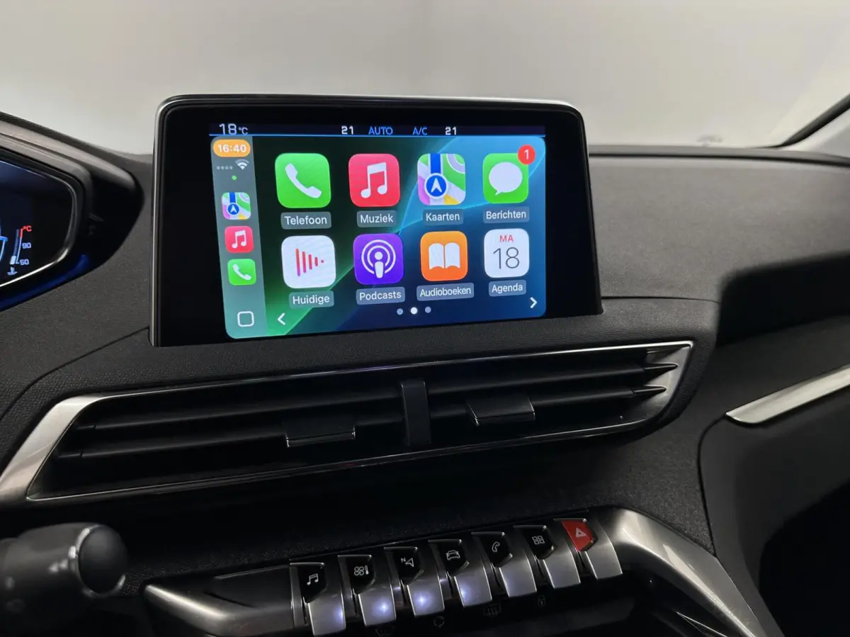 1.2 PureTech Blue Lease Premium CARPLAY NAVI CAMERA CRUISE LM ECC.