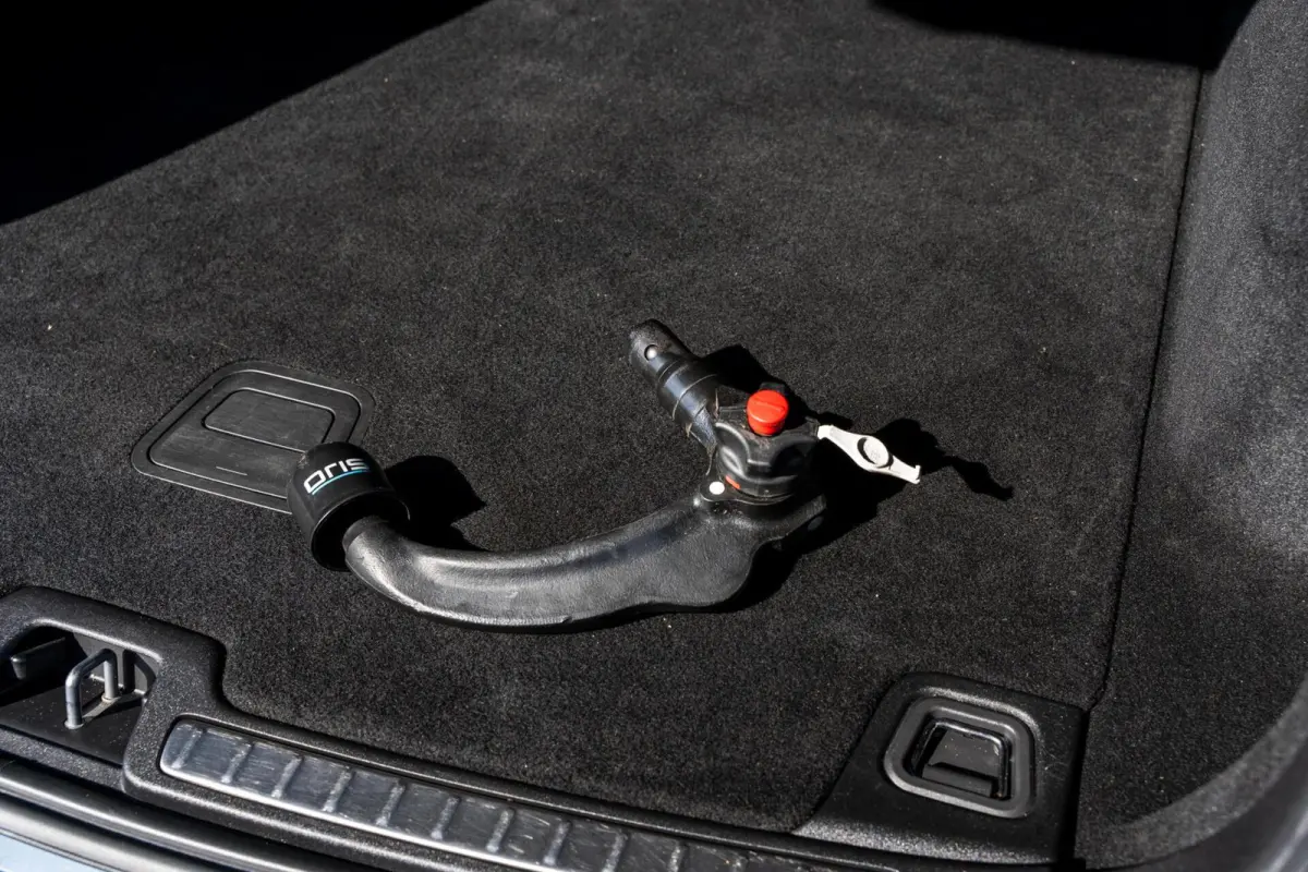 2.0 D4 R-Design *Leder *Stuur. verw* Dealer onderhouden*